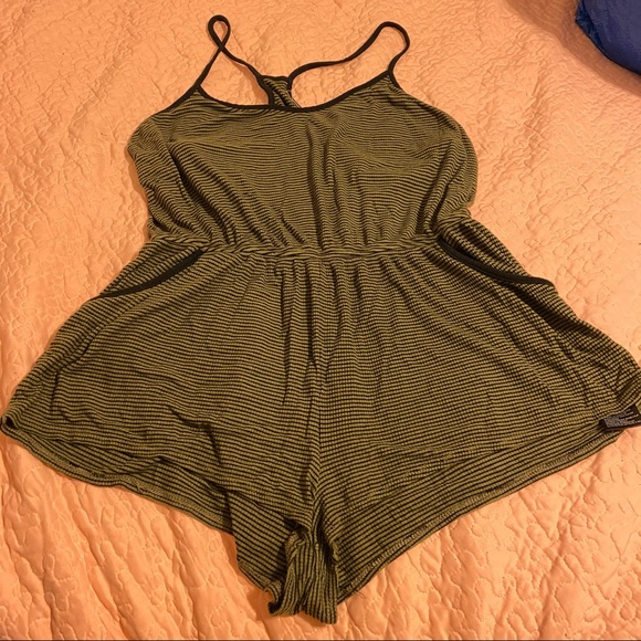 Silence + Noise Romper - Picture 1 of 3